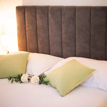 Guest house Giovanna Boutique & Pool *