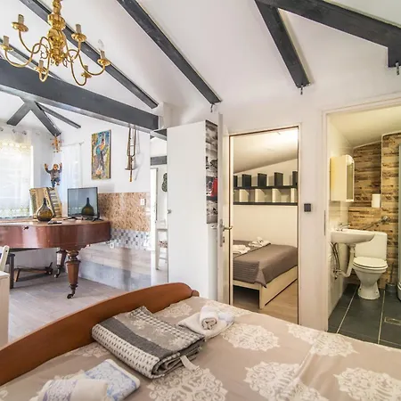 Giovanna Boutique Rooms&pool Maison d'hôtes 3*