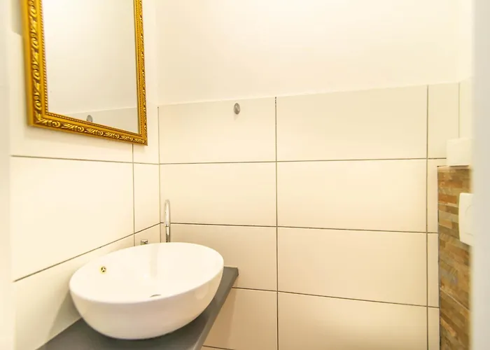 Giovanna Boutique & Pool Gasthof *