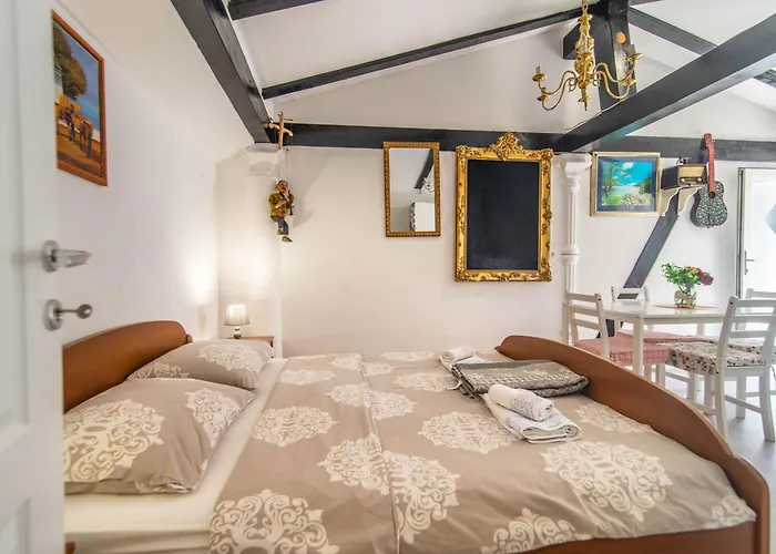 Giovanna Boutique & Pool