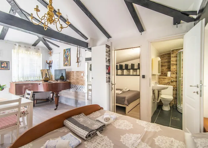 Giovanna Boutique & Pool Gasthof *