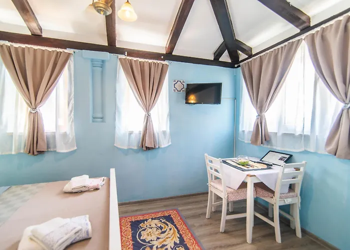 Giovanna Boutique & Pool Pula