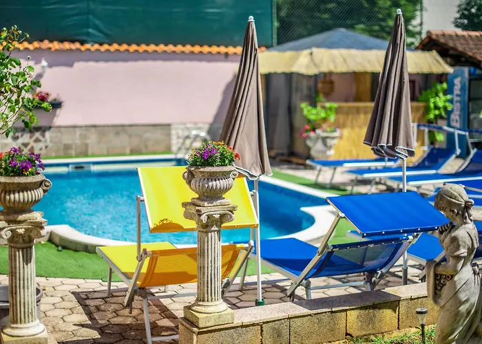 Giovanna Boutique & Pool *