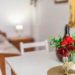 Giovanna Boutique & Pool Gostinjska kuća