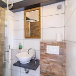 Giovanna Boutique & Pool Guest house 3*