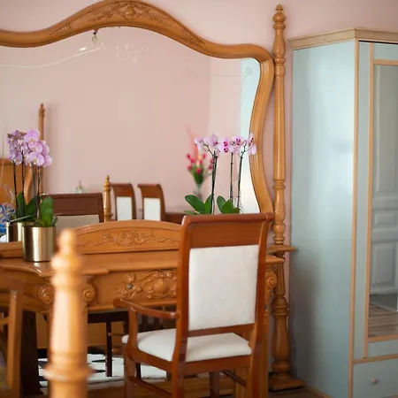 Giovanna Boutique & Pool Pula