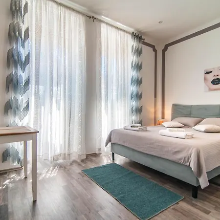 Giovanna Boutique & Pool Gostinjska kuća