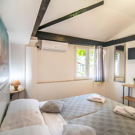 Giovanna Boutique & Pool * Póla