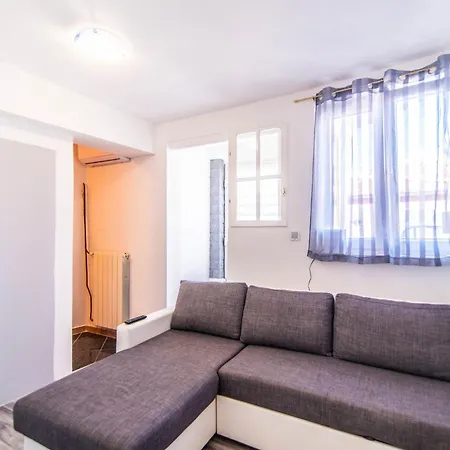 Vendégház Giovanna Boutique & Pool *