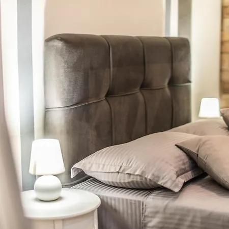 Giovanna Boutique & Pool Vendégház